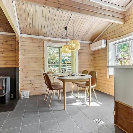 84144-ronde-noddevej-22 * Rønde